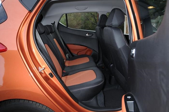 Hyundai i10: ทบทวนข้อกำหนดภาพถ่าย