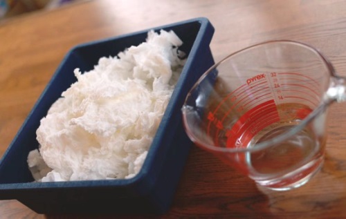 หิมะเทียมด้วยมือของตัวเอง