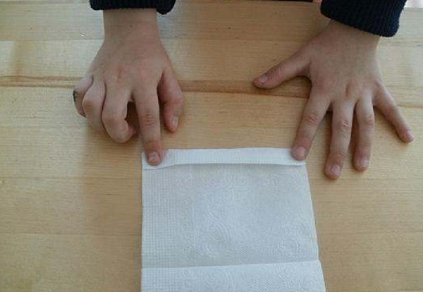 ของขวัญสำหรับวันแม่ด้วยมือของตัวเอง - เรียนปริญญาโทสำหรับโรงเรียนอนุบาลและประถม