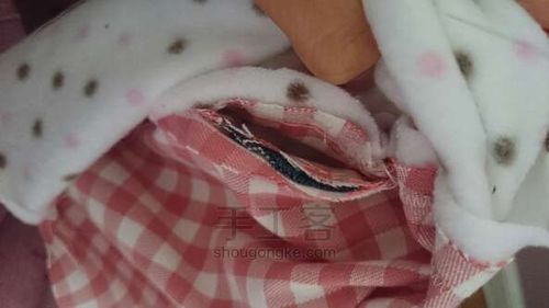 กระต่ายของเล่นนุ่มด้วยมือของคุณเอง