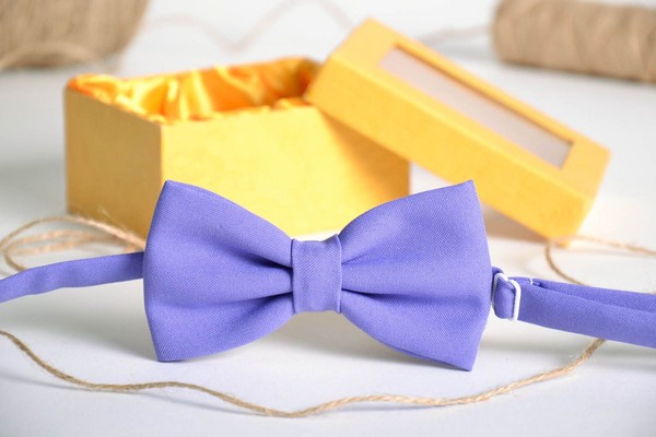 รูปแบบของการผูกผีเสื้อและการทำ bowtie ด้วยมือของตัวเอง