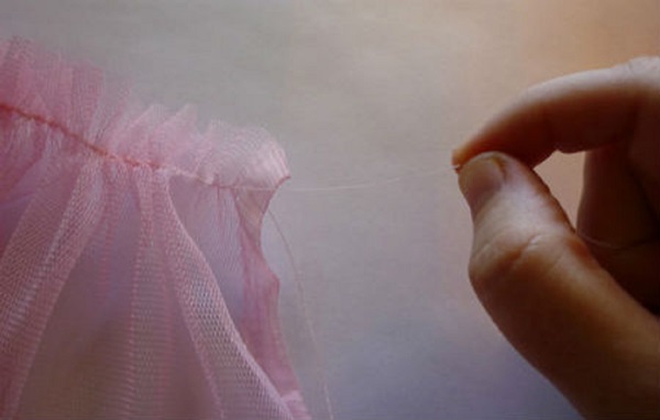 วิธีการทำกระโปรง Tulle ด้วยมือของคุณเอง