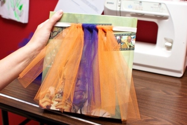 วิธีการทำกระโปรง Tulle ด้วยมือของคุณเอง