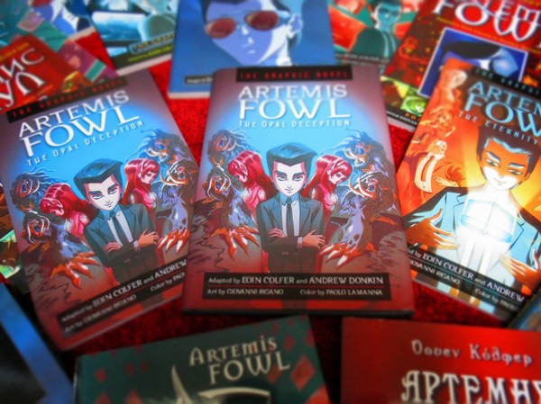 จอน Colfer Artemis Fowl