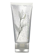 Liiv Botanicals ทำความสะอาดผิวหน้าสูตรอ่อนเยาว์