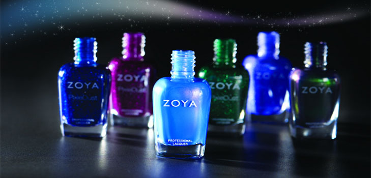 Glitter ของอัญมณีในการเก็บรวบรวมเทศกาลของวาร์นิช Zoya Enchanted 2016-2017