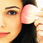 วิธีการใช้ Blusher อย่างถูกต้อง วิธีการใช้ Blusher อย่างถูกต้อง