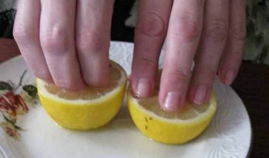 ทำเล็บมือที่บ้าน