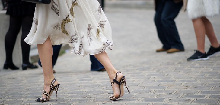 ไม่มีกฎ: sandals ทันสมัย ​​2014