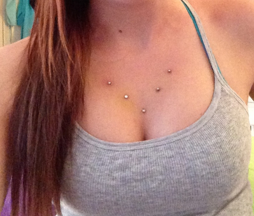 เจาะ Microdermal: วิธี microdermabras จะทำ (ภาพ)