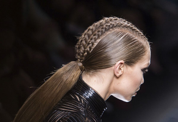 Stylish spring hairstyles: แนวโน้มผมร่วง TOP-3 ปี 2017
