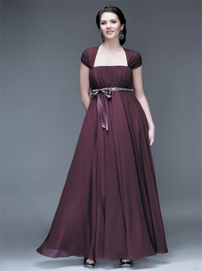 ชุดราตรีสวยสำหรับสตรีอ้วน