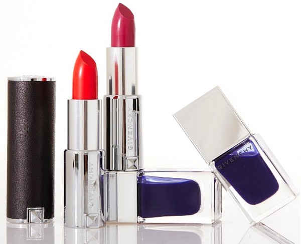 ไปข้างหน้าดาว: คอลเลกชันฤดูใบไม้ร่วงของการแต่งหน้า Givenchy superstellar
