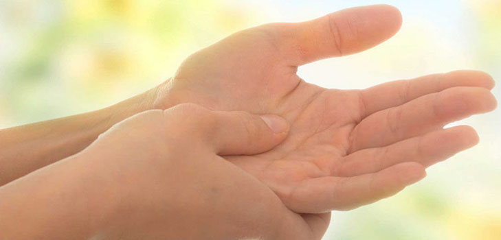 ฝ่ามือซ้ายของคุณรู้สึกอย่างไร?