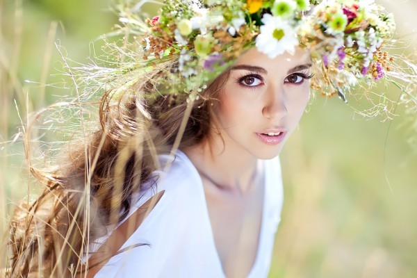 จำนวน Ivan Kupala ในปี 2016 คืออะไร? สิ่งที่บอกลาภพิธีกรรมประเพณีเกี่ยวข้องกับวันหยุด? จะทำอย่างไรกับอีวาน Kupala ขอแสดงความยินดี