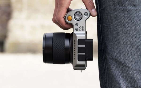 กล้องตัวแรกที่ดีที่สุด: กล้องคอมแพค Hasselblad X1D