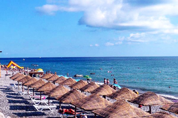 สภาพอากาศจะเป็นอย่างไรใน Gelendzhik ในเดือนสิงหาคมปี 2016? การคาดการณ์ของศูนย์อุตุนิยมวิทยากับสภาพอากาศและอุณหภูมิน้ำใน Gelendzhik ในเดือนสิงหาคมและความคิดเห็นของนักท่องเที่ยว สภาพอากาศจะเป็นอย่างไรใน Gelendzhik ในเดือนสิงหาคมปี 2016? การคาดการณ์ของศูนย์อุตุนิยมวิทยากับสภาพอากาศและอุณหภูมิน้ำใน Gelendzhik ในเดือนสิงหาคมและความคิดเห็นของนักท่องเที่ยว