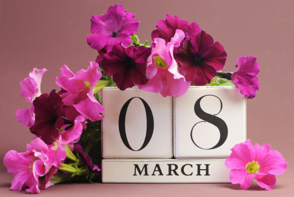 ขอแสดงความยินดีที่ 8 มีนาคม