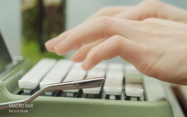 การทำงานด้วยความสุข: แป้นพิมพ์ Penna pocket จาก Elretron