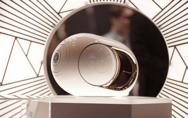 การปฏิวัติของเสียง: ลำโพงไร้สาย Devialet Gold Phantom