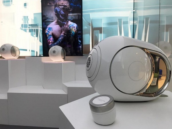 การปฏิวัติของเสียง: ลำโพงไร้สาย Devialet Gold Phantom