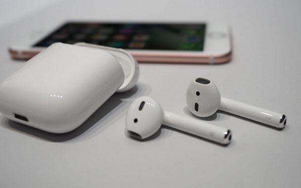 Sound without Borders: หูฟังไร้สาย Apple AirPods