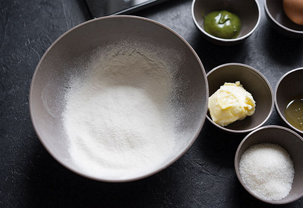 สูตรฝรั่งเศสที่ยอดเยี่ยม: คุกกี้ถั่วนุ่ม Madeleine
