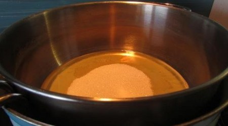 วิธีการทำครีมสำหรับ Cappeycakes: สูตรสำหรับเนยช็อกโกแลตและโปรตีนครีม
