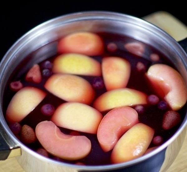 ผลไม้แช่อิ่มจาก chokeberry ashberry