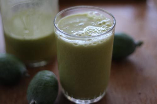 ผลไม้แช่อิ่มจาก feijoa สูตรที่มีรูปถ่าย