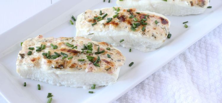 Halibut อบในเตาอบ