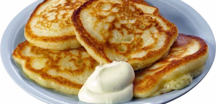 fritters บนจาน