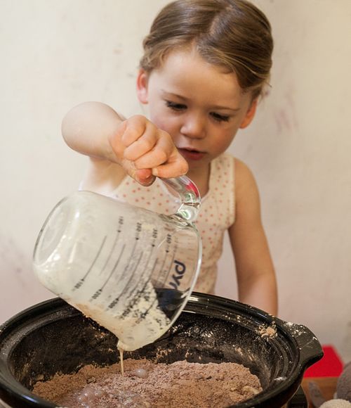 คัพเค้กช็อคโกแลตในหลายรูปแบบ - สูตรอาหารที่รวดเร็วพร้อมภาพ