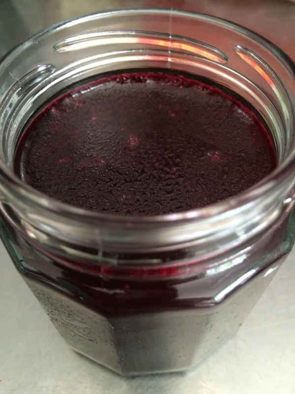 แกงเผ็ดอร่อยจาก blackcurrant - สูตร