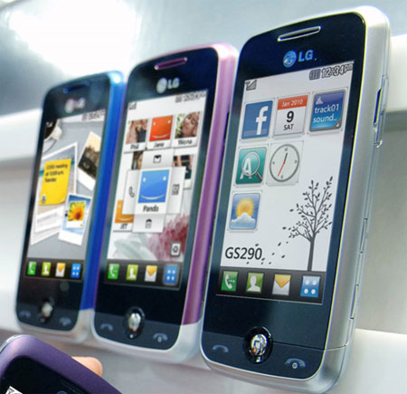 โทรศัพท์มือถือ LG GS290