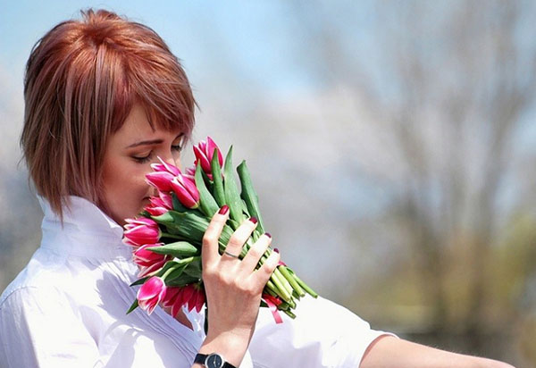 โดยฤดูใบไม้ผลิพร้อมแล้ว: สามกฎของความงามและเยาวชน