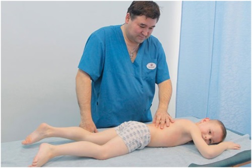 นวดด้วย scoliosis ในเด็ก